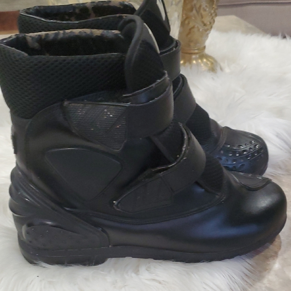 Vega Stylish Black Moto Boots with Velcro Straps - Picture 3 of 17